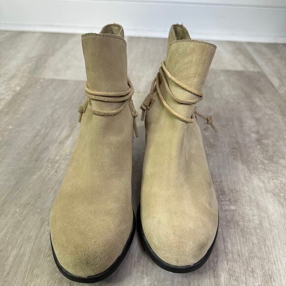 Sorel Farah Suede Short Boots Size 6.5 - Picture 2 of 8